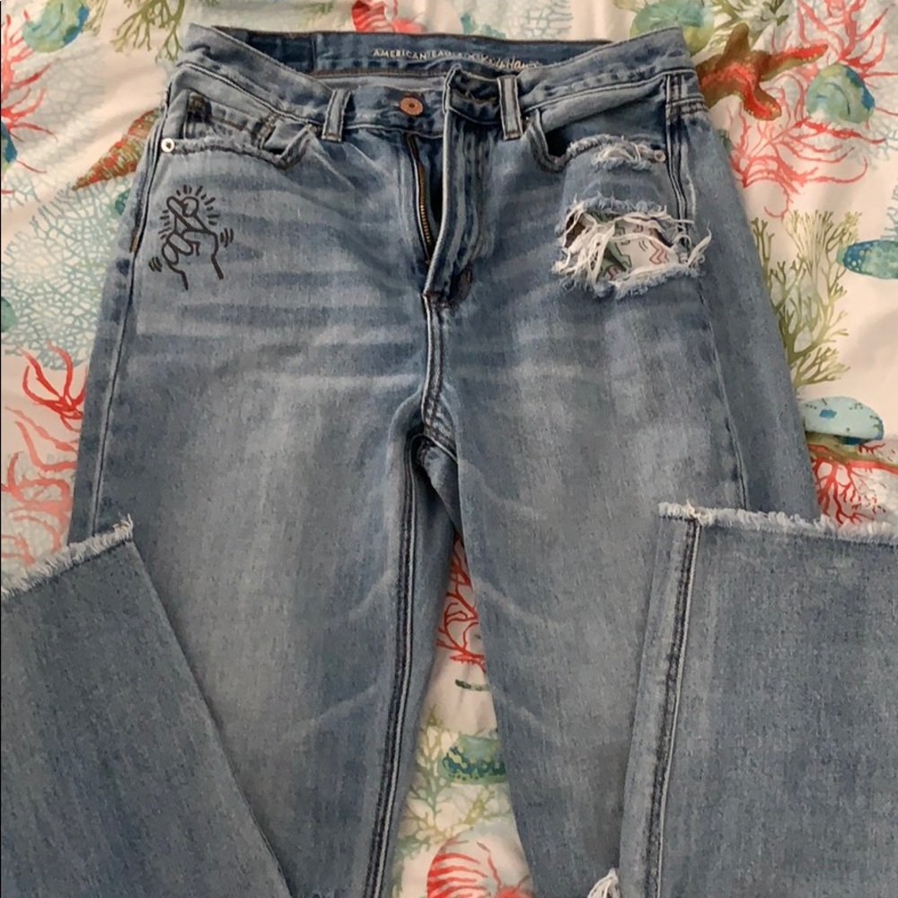Limited Edition American Eagle x Keith Haring Mom Jeans size 2